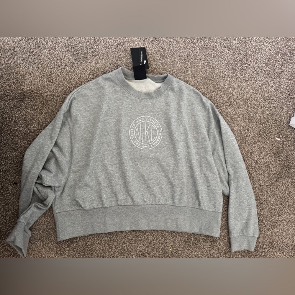 Nike Crop Crew Neck Sweatshirt